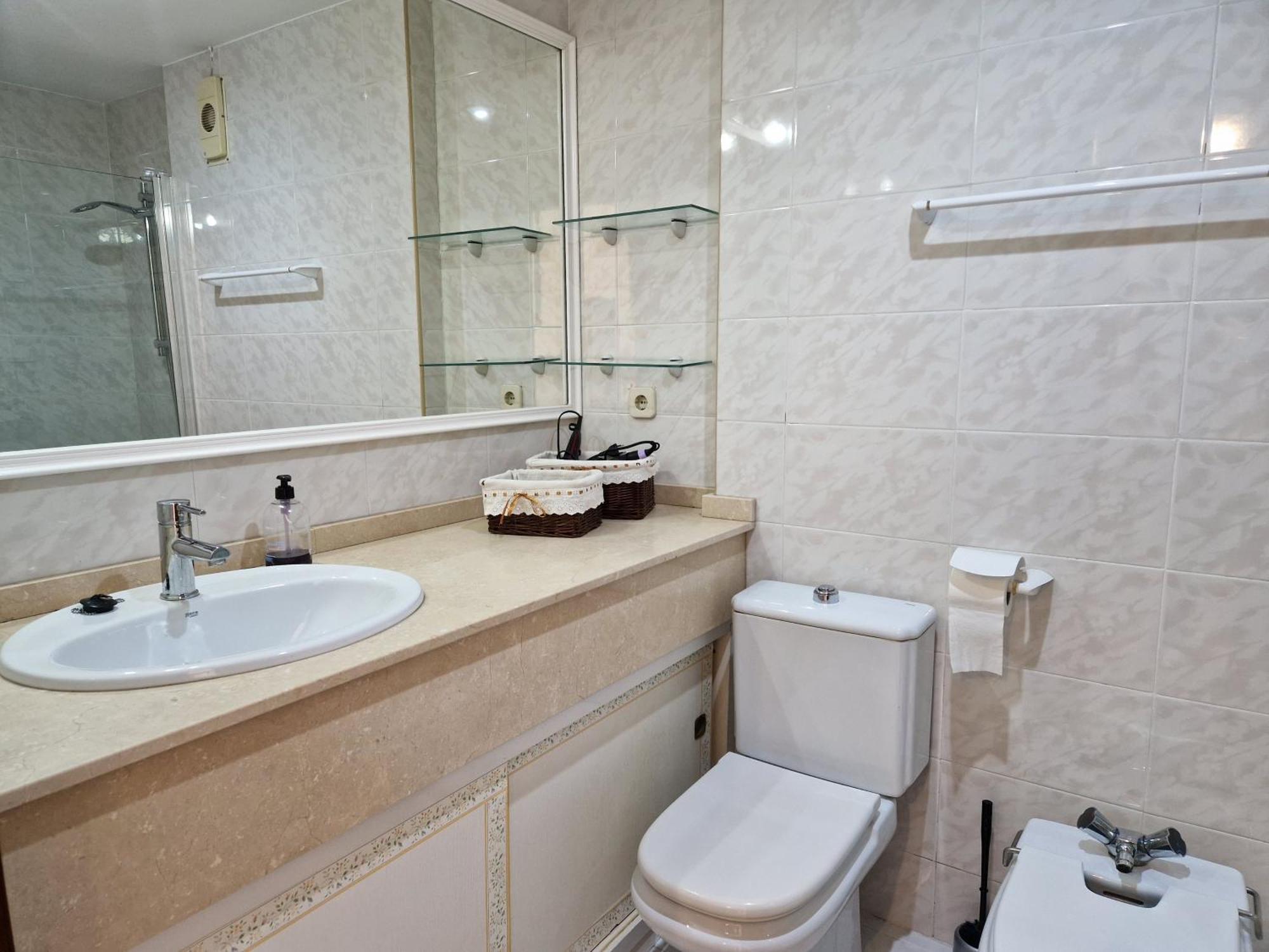 Piso Para Vacaciones En อาลิกันเต ภายนอก รูปภาพ